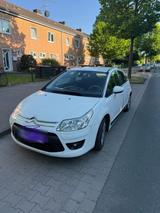 Citroën Auto Citroen c4 - Citroën C4 mit Diesel-Antrieb: Coupé