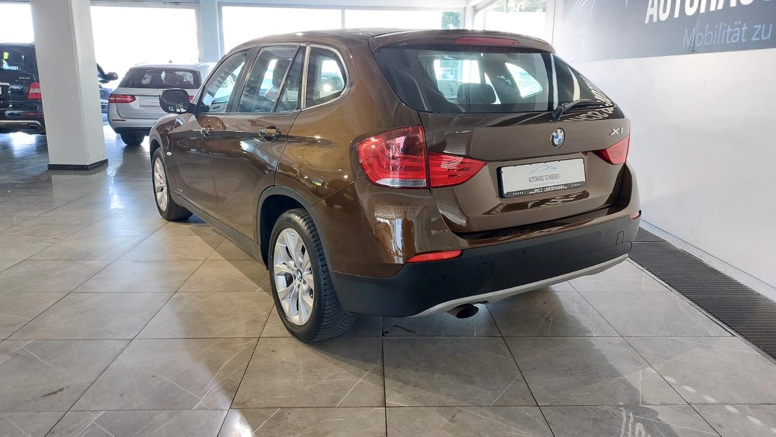 BMW X1 sDrive 18 i *Automatik*PDC*