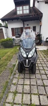 Piaggio MP3 300 LT / NICHT FAHRBEREIT - Angebote entsprechen deinen Suchkriterien