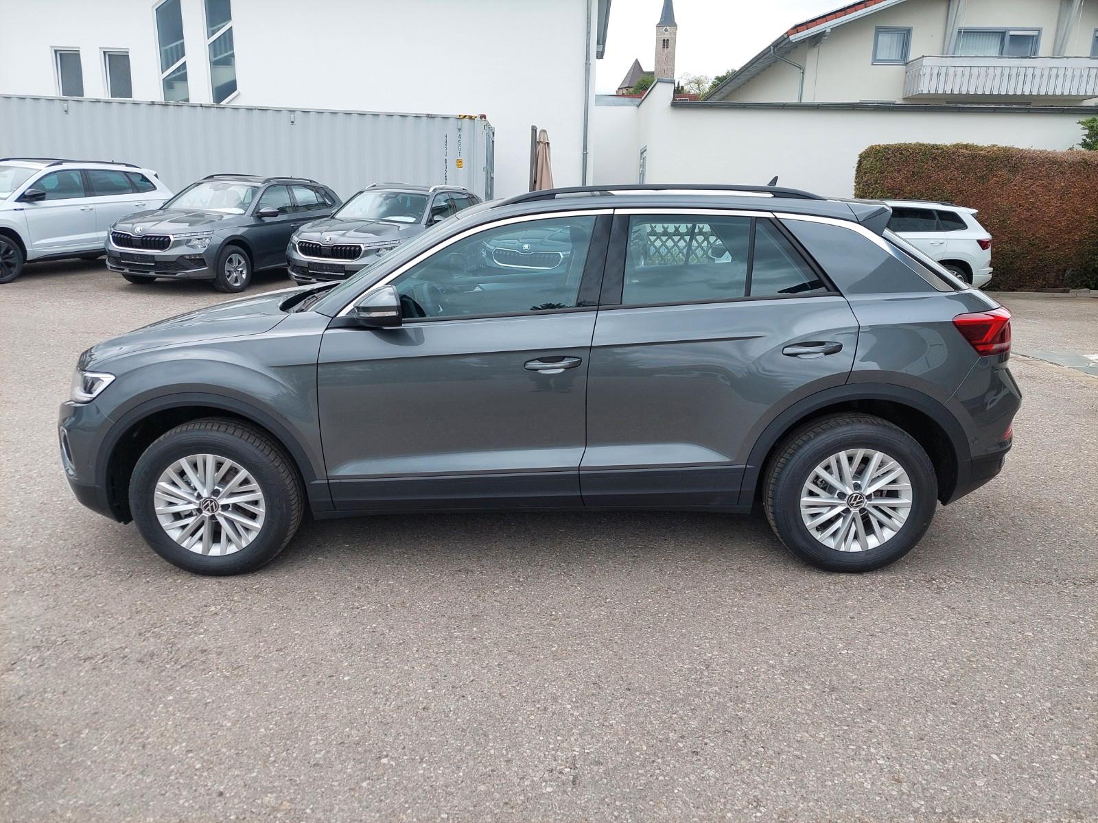 Volkswagen T-Roc 1.5 TSI OPF DSG Life PDC SH ACC