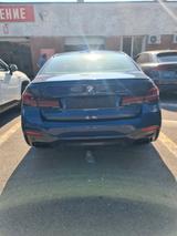 BMW M550i xDrive Laser*Adaptive M PRO*H&K*Individual - blaue BMW M550