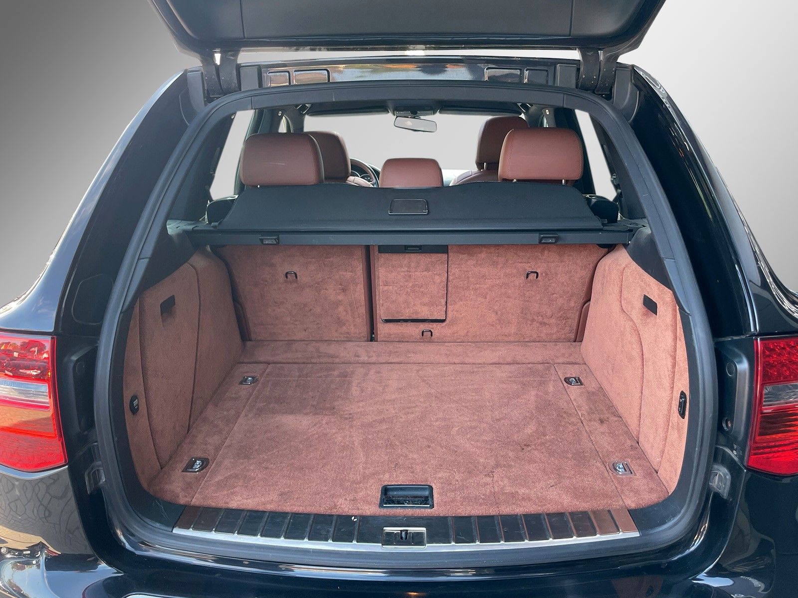 Fahrzeugabbildung Porsche Cayenne S *BOSE*Pano*Sport Auspuff*Allrad*AHK