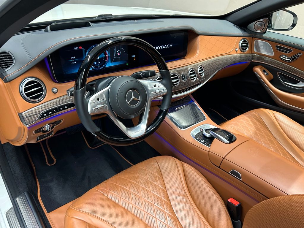 Mercedes-Benz S 560 S560 Maybach 4M *CHAUFFEUR PAKET*FOND-TV*MASSAGE