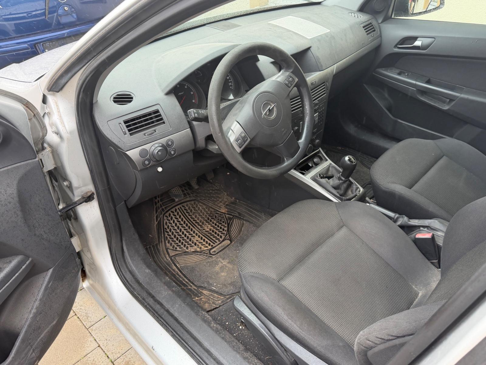 Opel Astra 2007 — photo 5