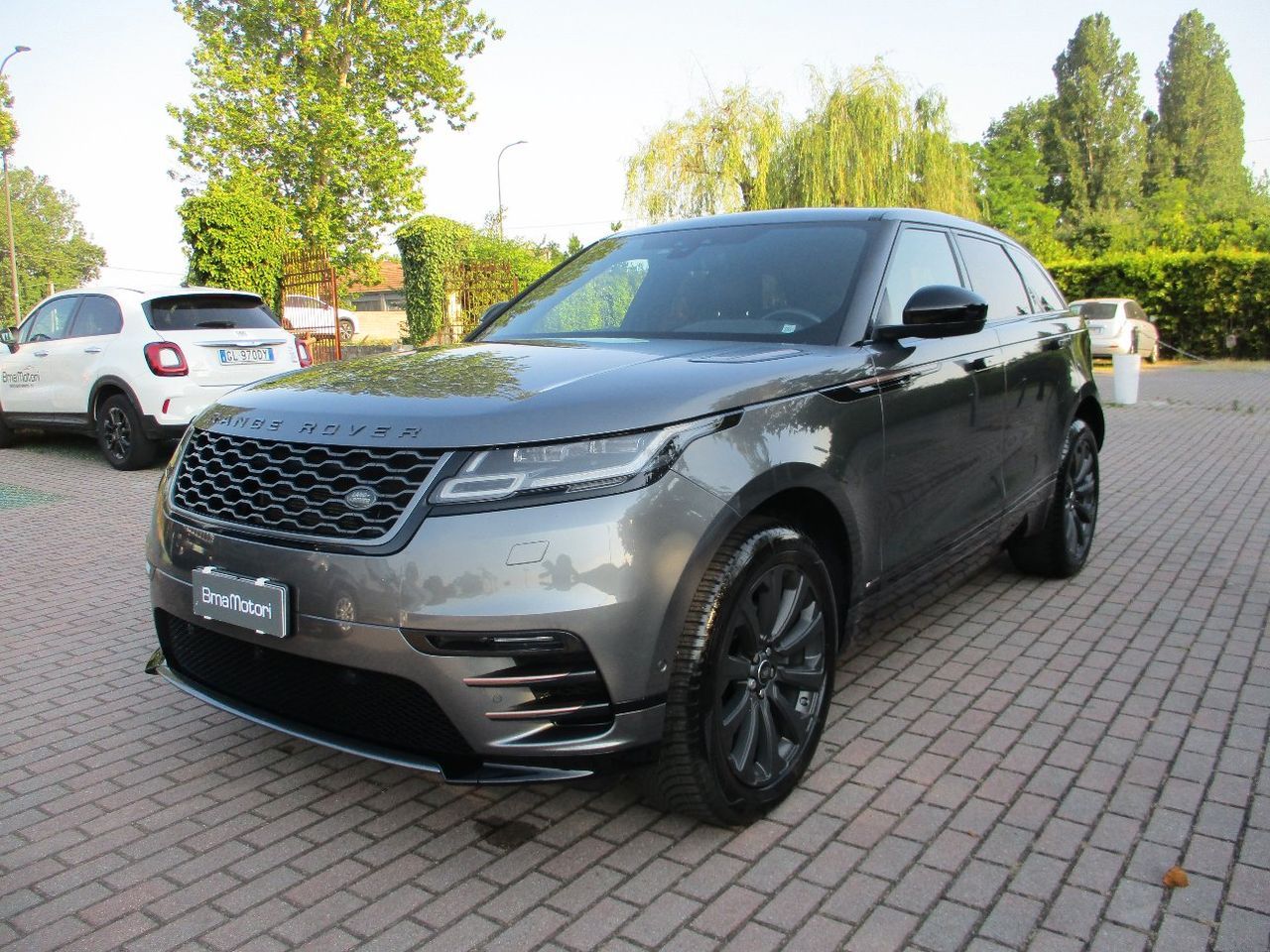 Land Rover Range Rover Velar 2.0 td4 R-Dynamic 1