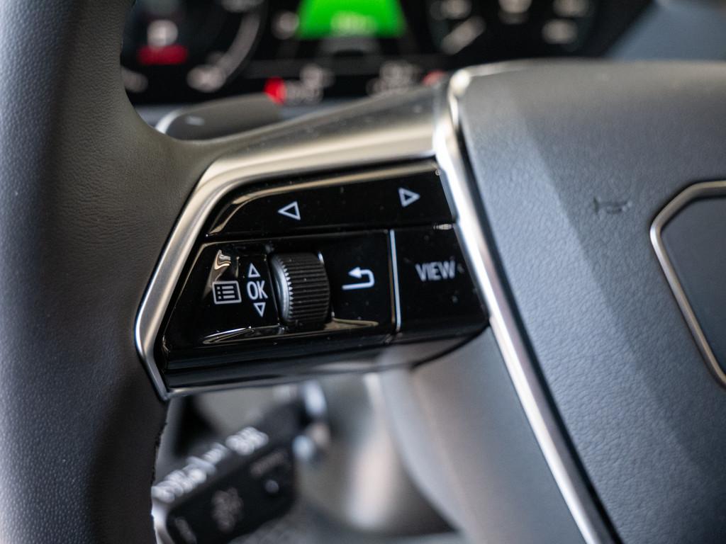 Audi Q8 S line 50 e-tron quattro 1.226,- EUR MTL* ACC