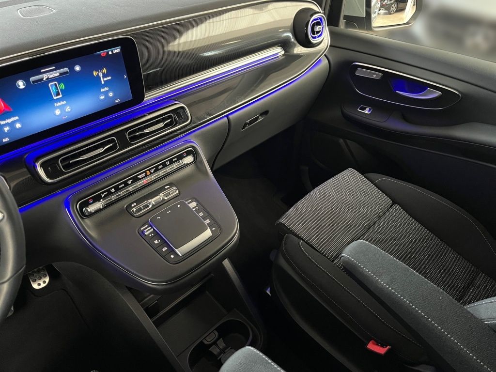 Fahrzeugabbildung Mercedes-Benz V 220 d STYLE Kompakt 7 Sitze 2,5tAHK LED EASY-P