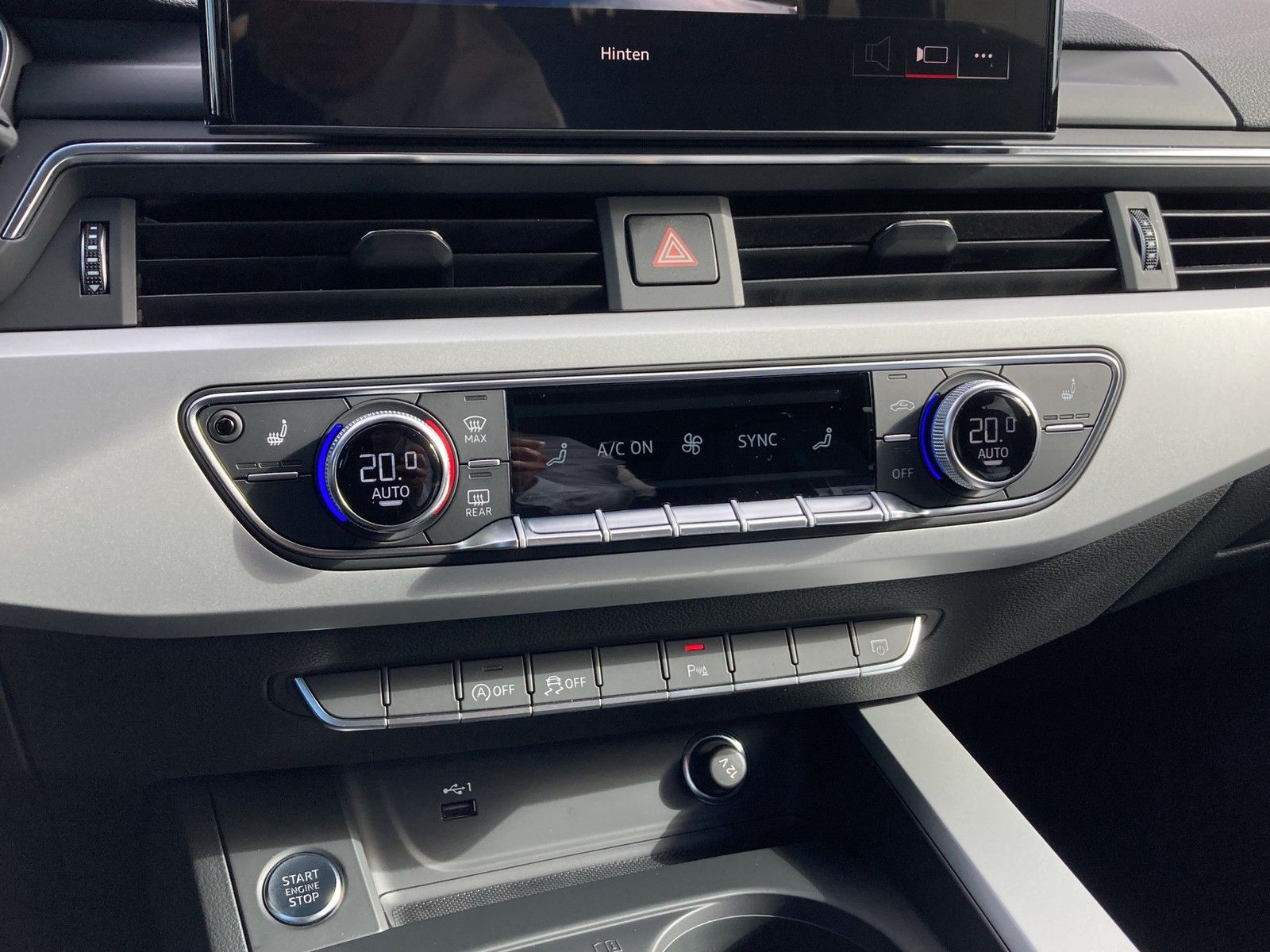 AUDI A4 Avant 35 TFSI S line S-TRONIC S line / AHK / - Image 14