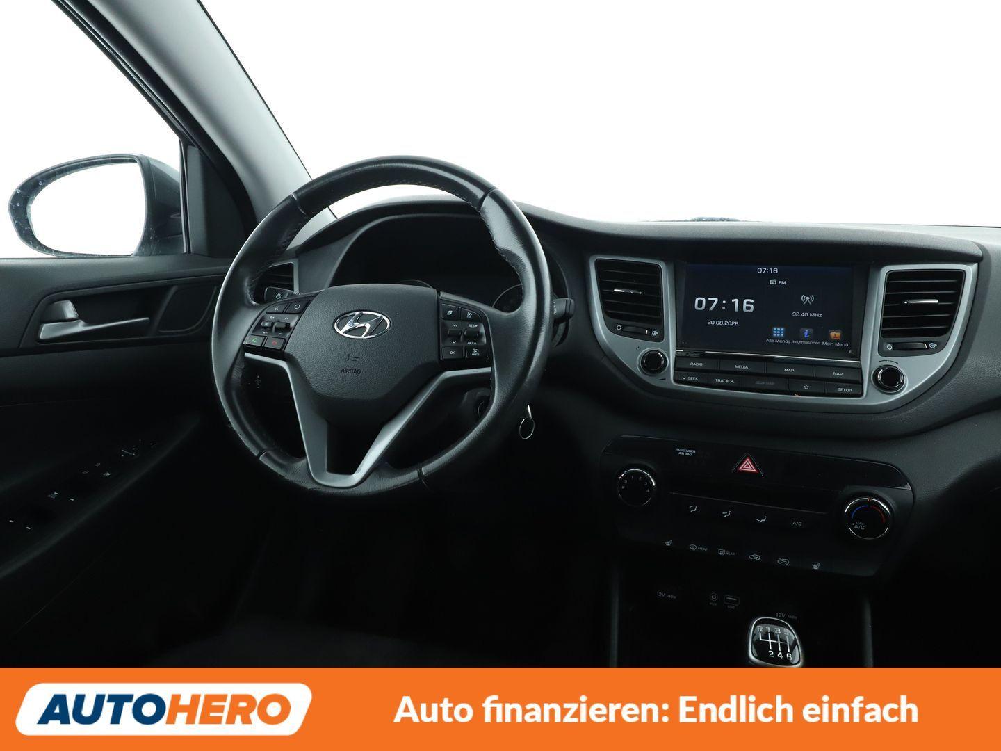 Hyundai Tucson 1.6 Classic blue 2WD *NAVI*TEMPO*CAM*PDC*