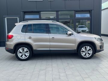 Volkswagen Tiguan - 6