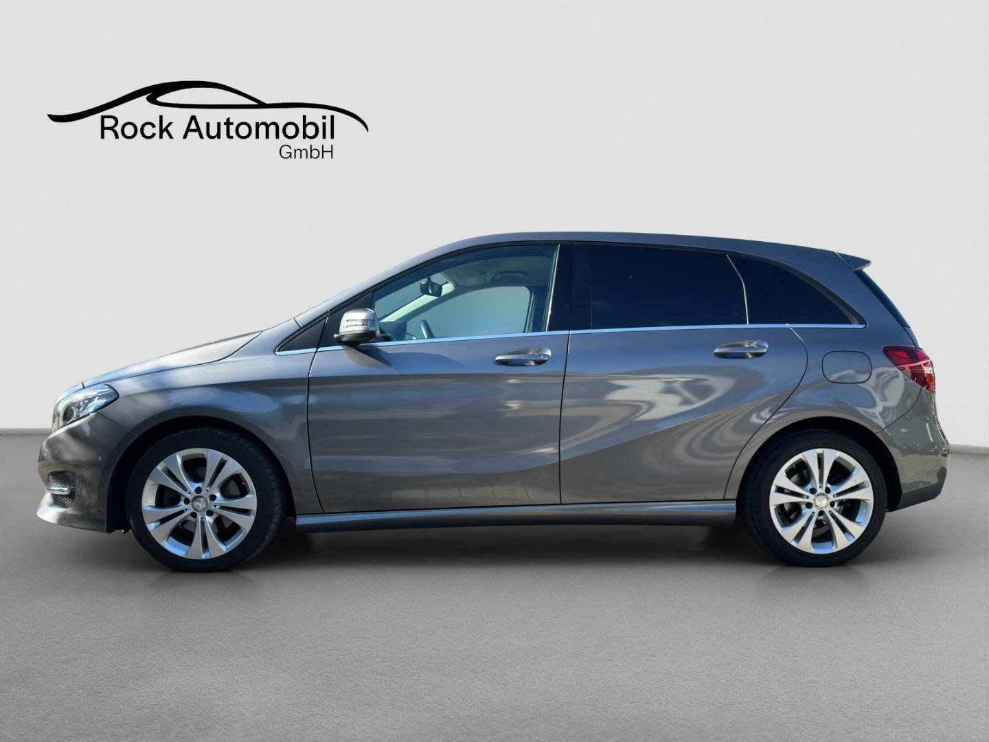 Mercedes-Benz B 200 d 7G Urban LED Navi  *Garantie*