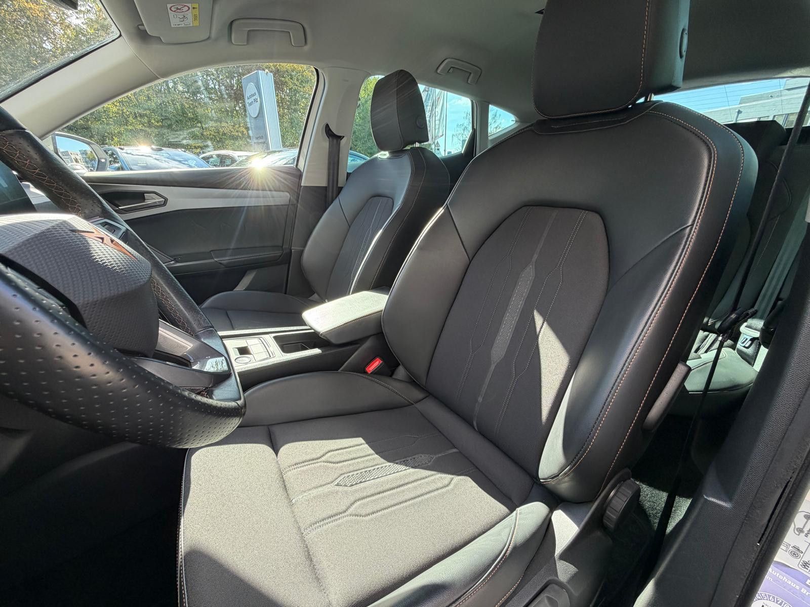 Fahrzeugabbildung CUPRA Formentor 2.0 TDI >VIRTU+LED+CARPL+PDC+ACC+DAB+