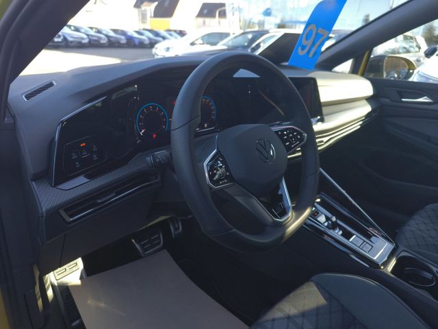 Golf Variant R-Line eTSi DSG Navi ACC Kamera