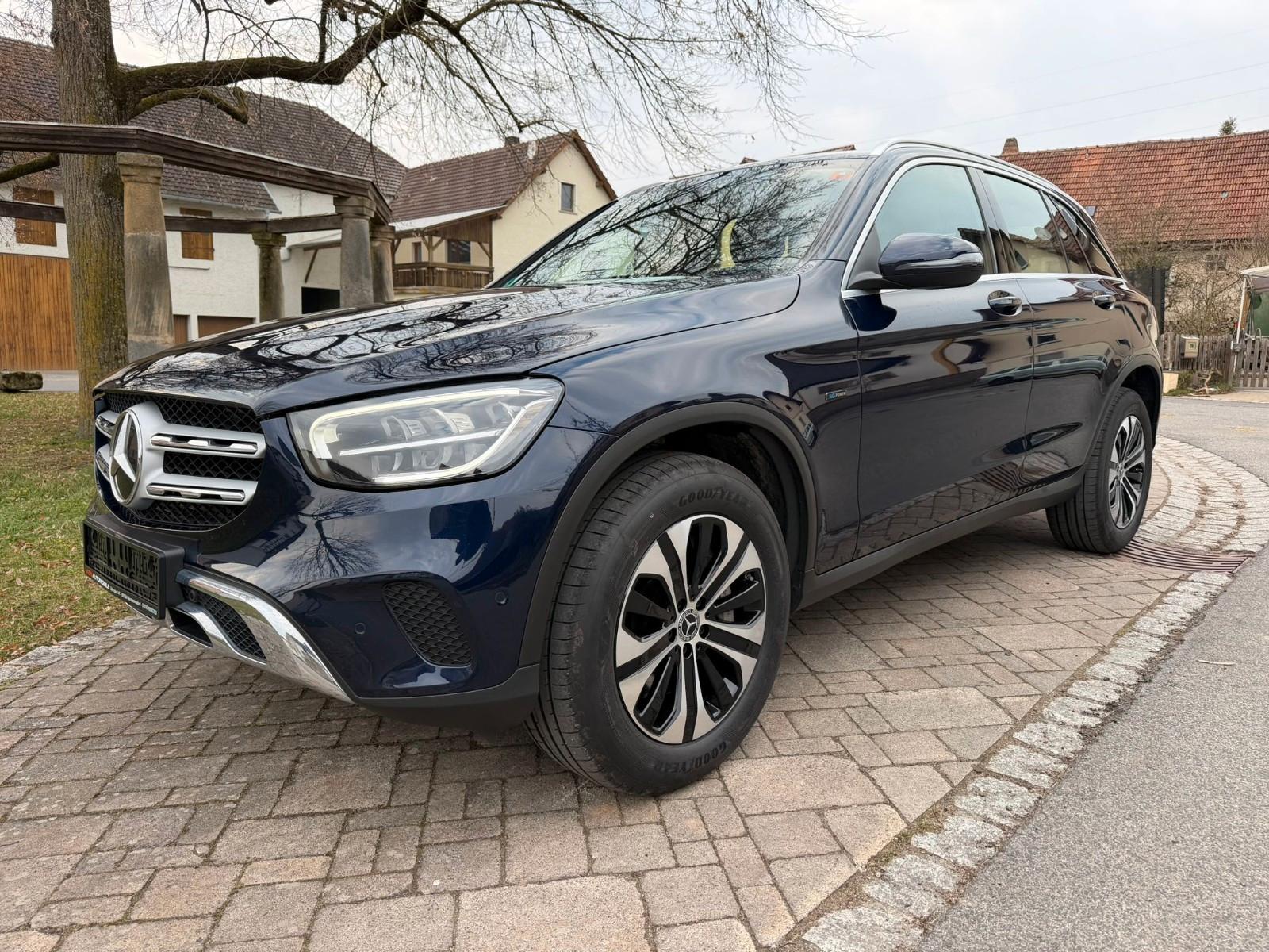 Mercedes-Benz GLC 300 e 4Matic AMG Line Plug in Hybrid