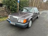 Mercedes-Benz Mercedes Benz MB W124 E300 D Diesel Oldtim... - gebrauchte Mercedes-Benz E 300 aus dem Jahr 1991