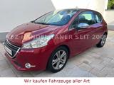 Peugeot 208 Allure - rote Peugeot 208