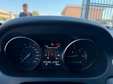 Land-Rover Discovery Sport - 10