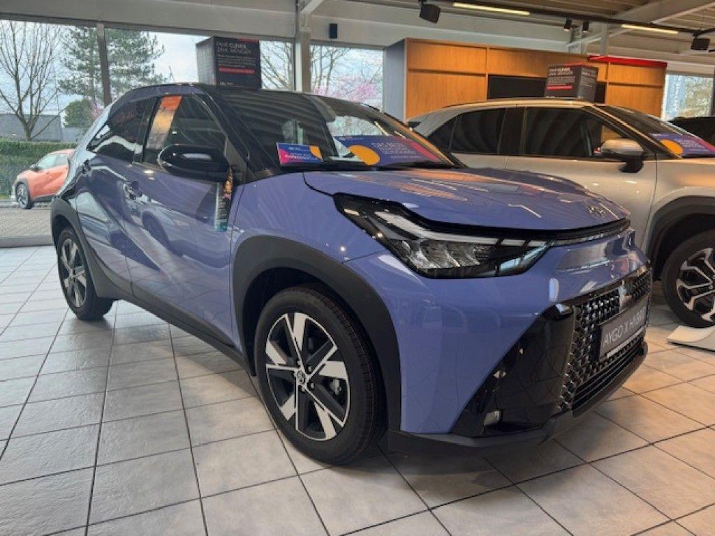 Toyota Aygo X 1,5 Hybrid Teamplayer (AB7)