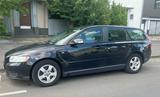 Volvo v50 1.6 tdi Drive ,mit tüv AHK,navi,... - Volvo V50 in Düsseldorf