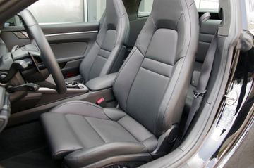Porsche 992.2 Targa 4S*ACC,BOSE,Chrono,Sitzlüftung,14-W.
