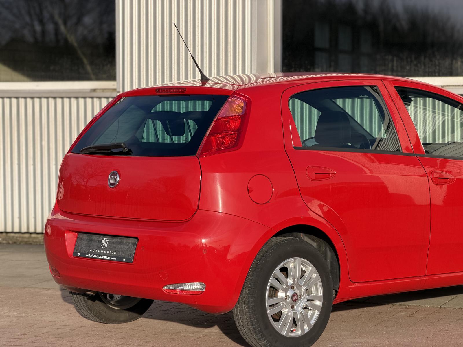Fiat Punto More (2017-->) Klimaautomatik Sitzheizung