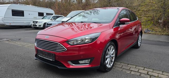 Ford Focus Lim. 1,5 Ecoboost Titanium*Navi*Kamera*PDC