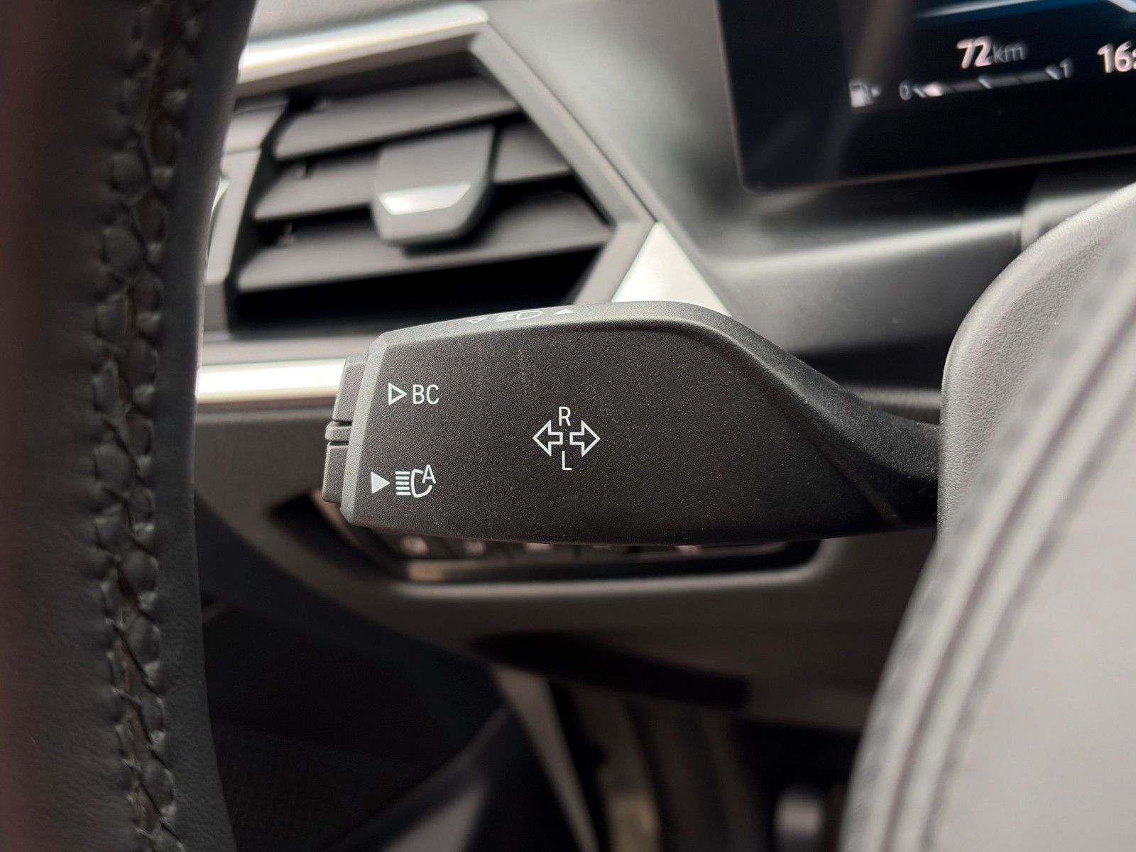 Fahrzeugabbildung BMW 320i Touring M Sport ACC CAM 3Z-Kl. SHZ Ambiente