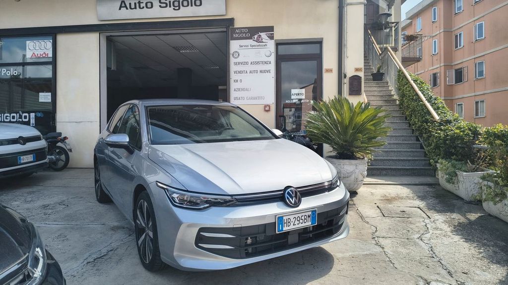 Image of Volkswagen Golf