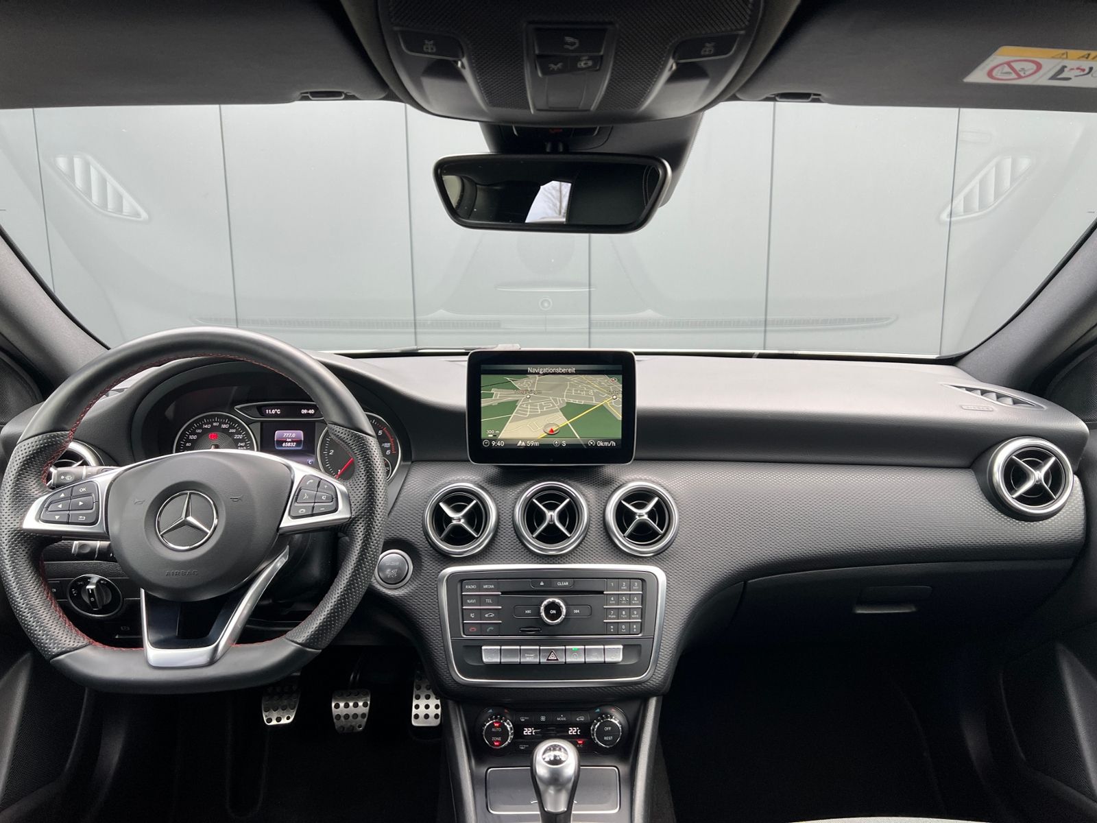 Fahrzeugabbildung Mercedes-Benz A Klasse 180 CDI Style *18"LM-Felge AMG, LED, PD