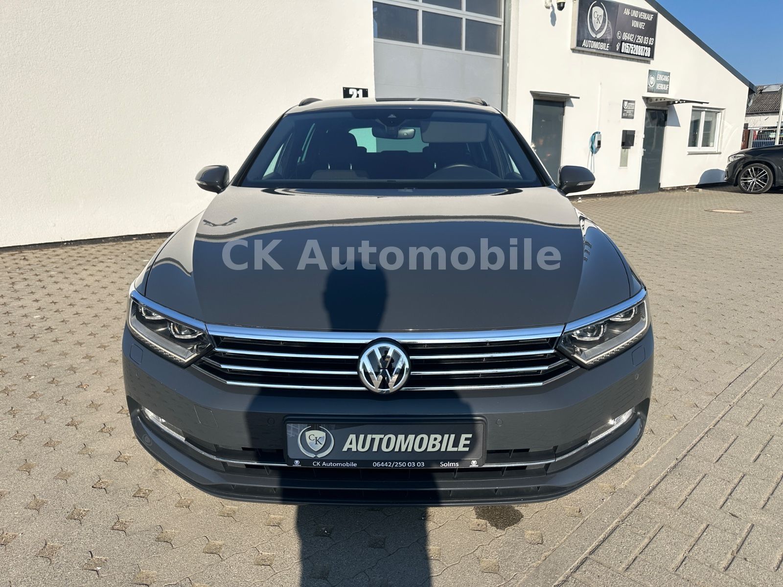 Fahrzeugabbildung Volkswagen Passat Variant Comfortline 2.0TDI/DSG/LED/AHK