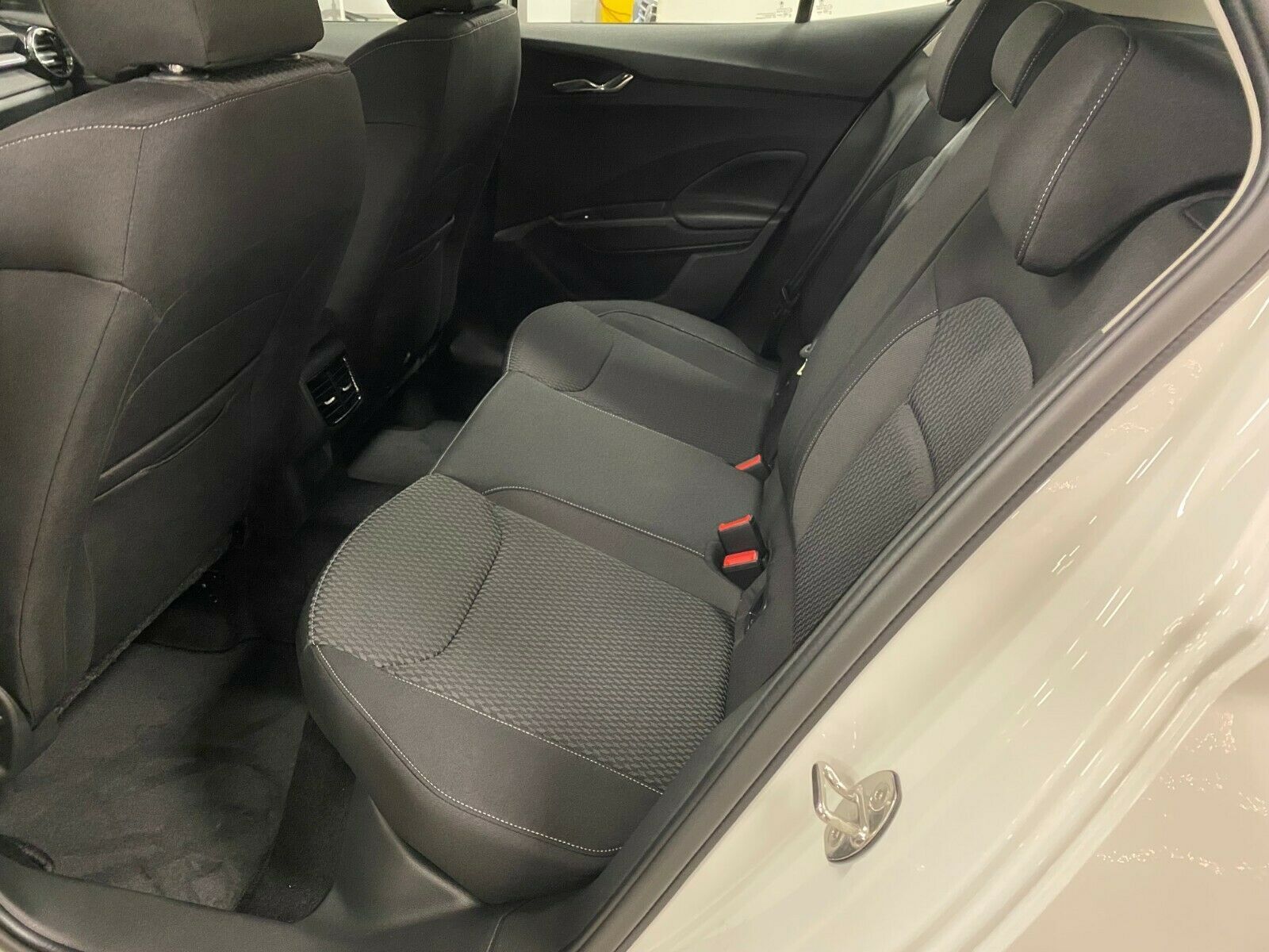 Fahrzeugabbildung SKODA Fabia IV 1.0 TSI STYLE++SMARTLINK+LED+ALU+SHZ+++