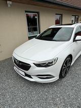 Opel Insignia  Sports Tourer OPC 4x4 HuD Tüv Neu - gebrauchte Opel Insignia aus dem Jahr 2017