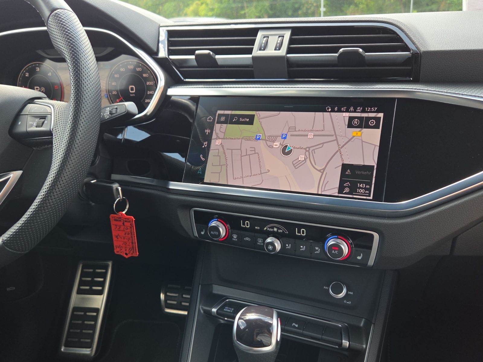 Audi Q3 Sportback 40 TDI qu S line*Navi*LED*SONOS*AHK foto 8