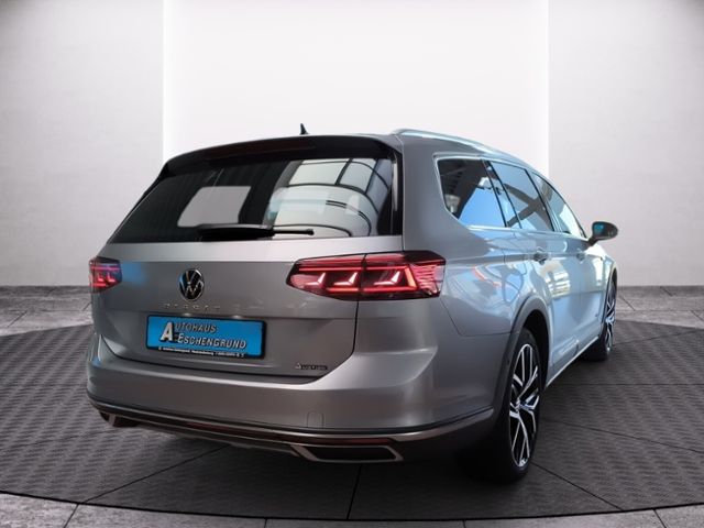 Fahrzeugabbildung Volkswagen Passat Variant 2.0 TDI DSG Alltrack 4MOTION PANO