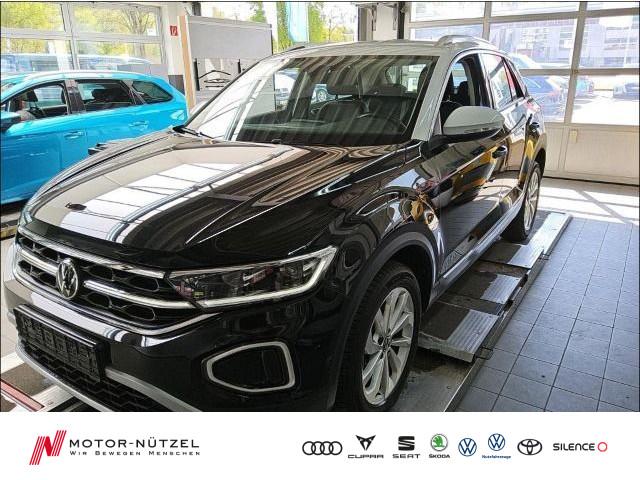 Volkswagen T-Roc 1.5 TSI DSG Style MATRIX+ACC+RFK+APP+SHZ