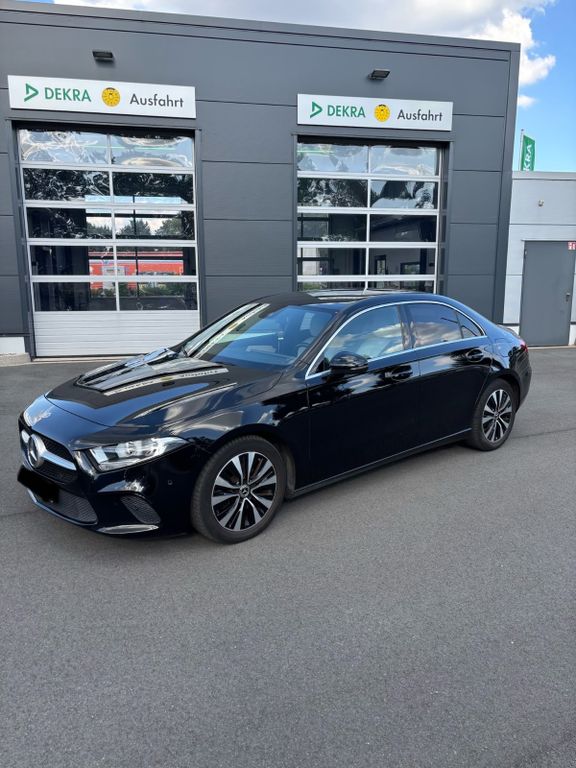 Image of Mercedes-Benz A 180