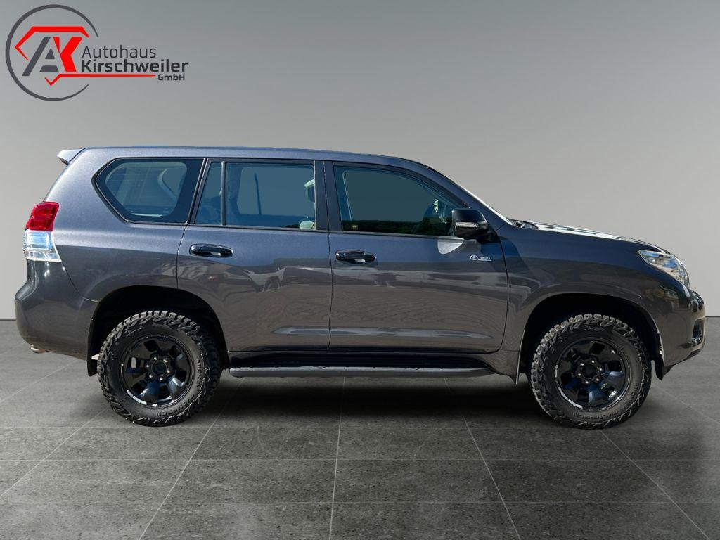 TOYOTA LAND CRUISER 3.0 D-4D 173CH 4X4