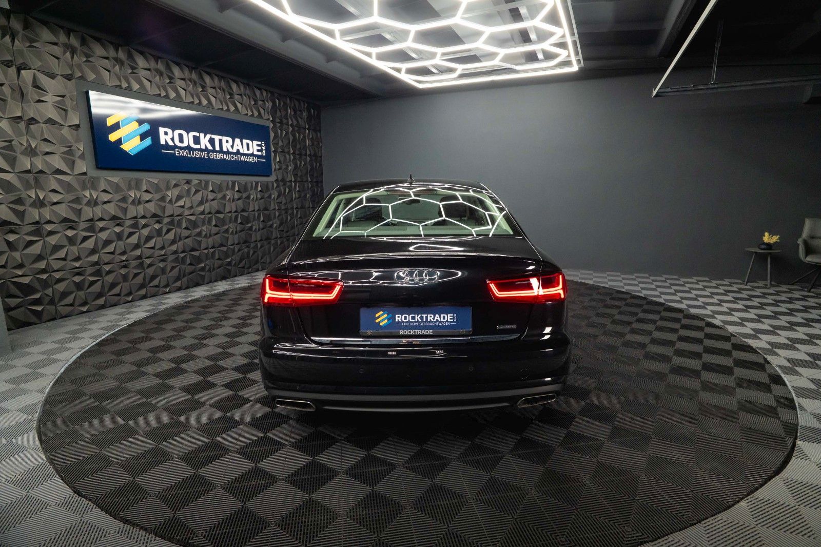 Fahrzeugabbildung Audi A6 Lim. 3.0 TFSI quattro Sport *1.Hand*Facelift*