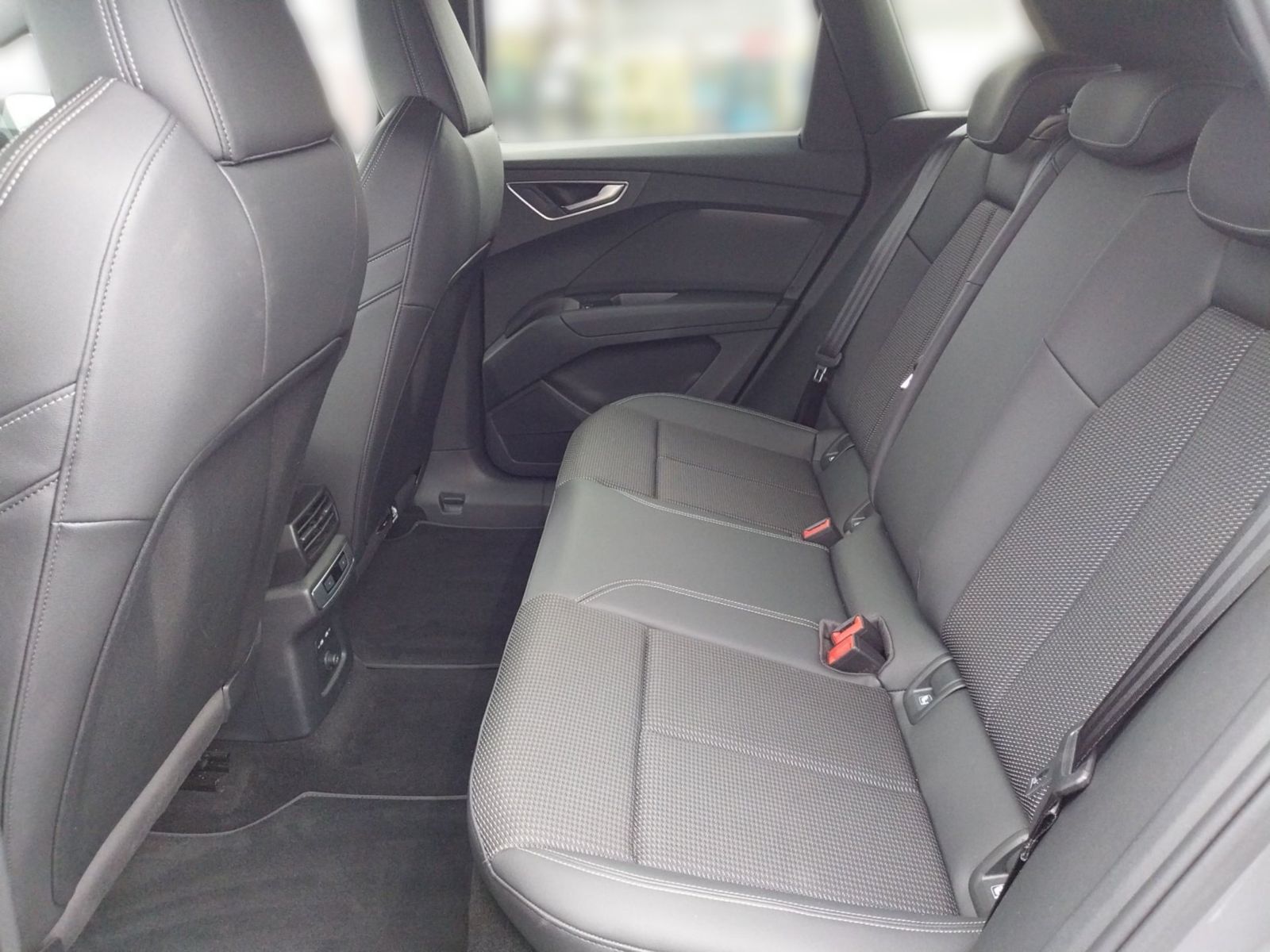 Audi Q4 e-tron - Bild 9