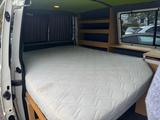 Volkswagen T4 2.5TDI*TÜV NEU*BETT*SPÜLE*KLIMA*ZR NEUWERTIG* - Volkswagen T4 mit Anhängerkupplung