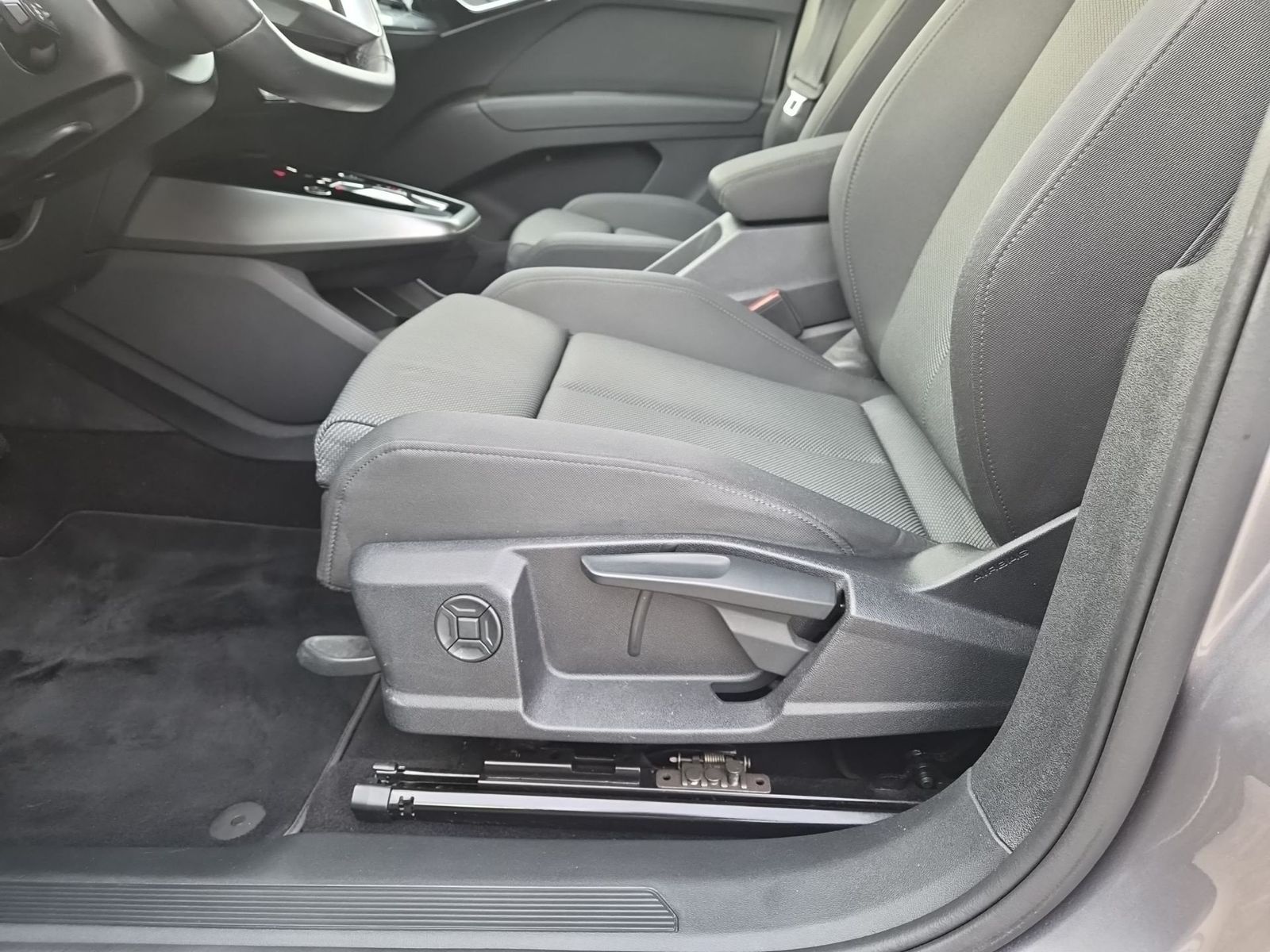 Audi Q4 e-tron - Bild 19