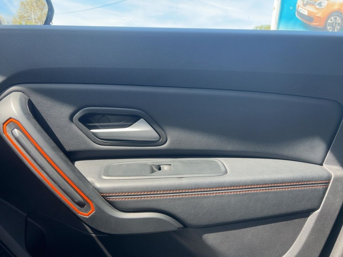 Fahrzeugabbildung Dacia Duster Extreme Blue dCi 115 4x4