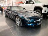 Mercedes-Benz SLS AMG 6.3 V8 - Mercedes-Benz SLS AMG: Coupe
