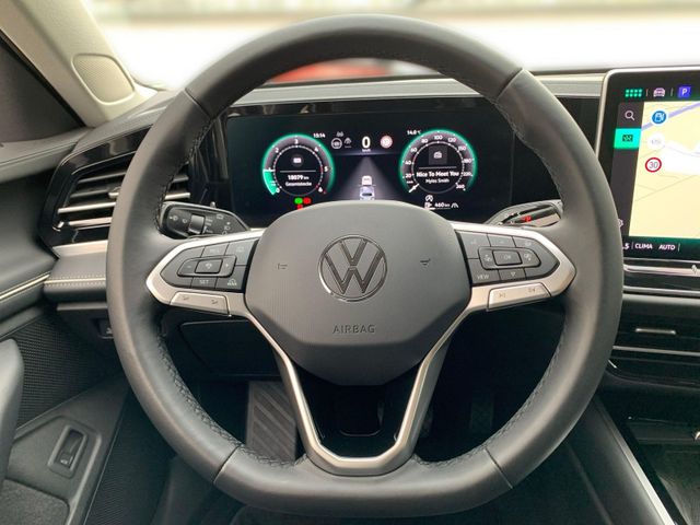 Passat Variant 2.0 TDI DSG ELEGANCE +AHK+KAMERA+