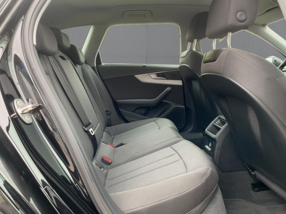 Audi A4 - Bild 13