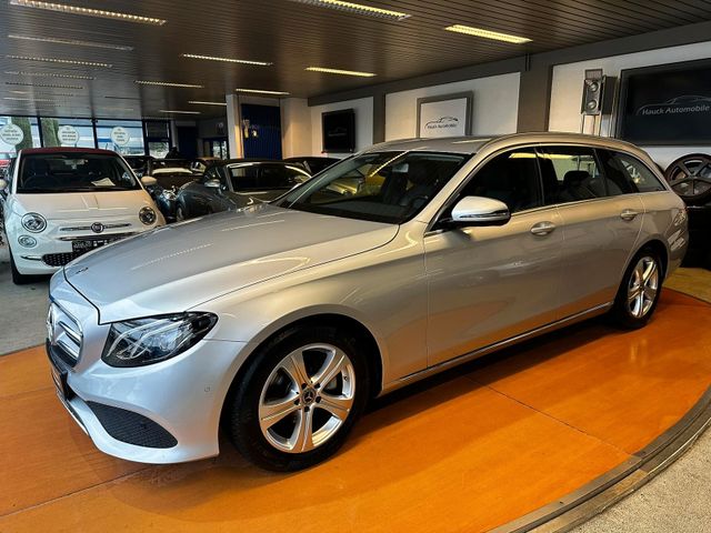 Mercedes-Benz E 220 T-Modell /Avantgarde Inte./Autom./2.Hd/SH