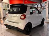 Smart ForTwo Cabrio Basis PS90 - Smart: Weiß