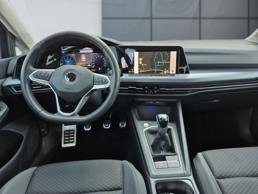 Golf VIII 1.5 TSI Active *LED*STANDH*NAVI*DAB*HE