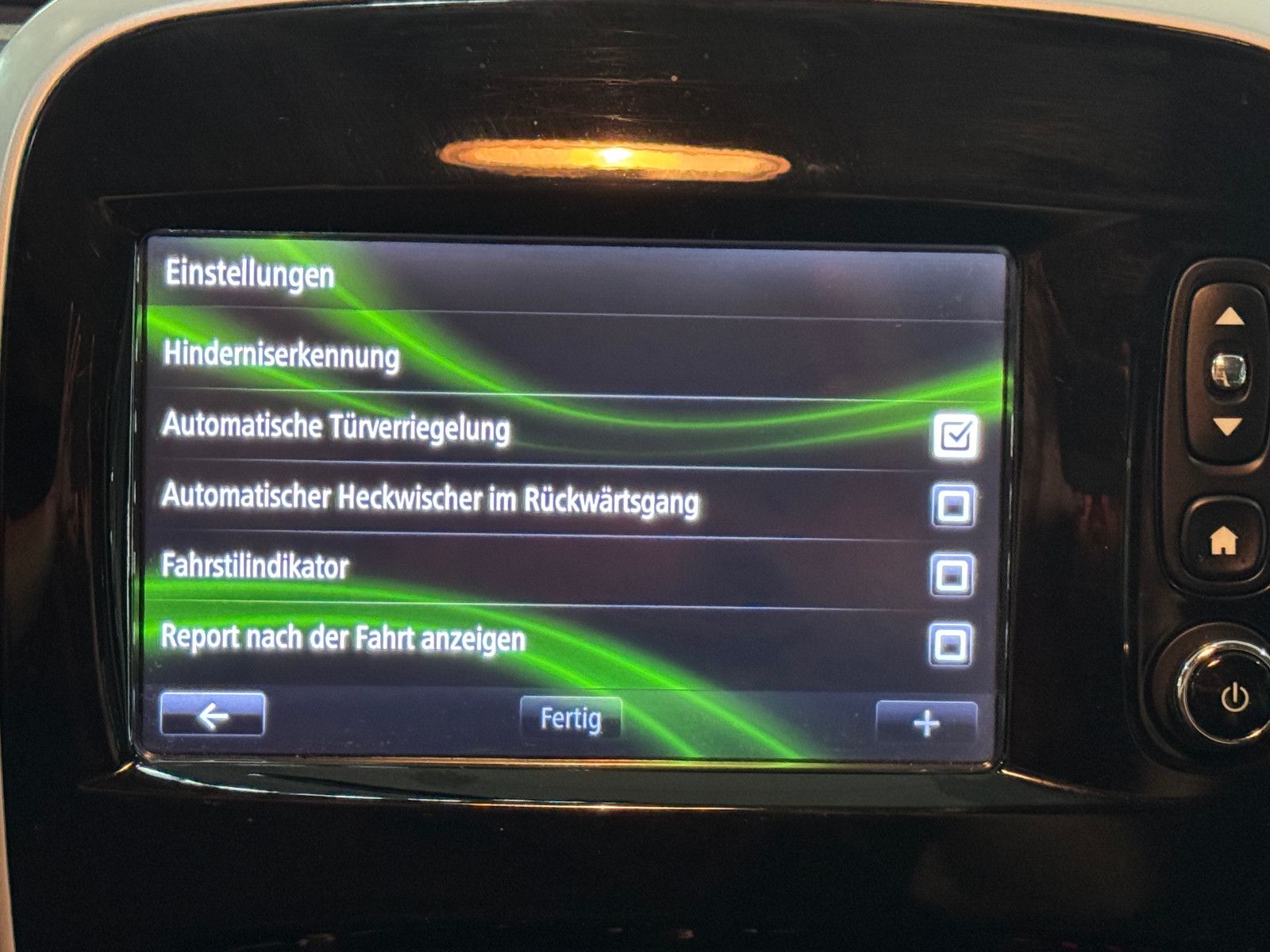 Fahrzeugabbildung Renault Trafic 1.6 DCI EXPRESSION 9-SITZER CAMPER STHDHZ