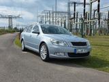 Skoda Octavia 1.8 TSI DSG Laurin & Klement Combi L... - Skoda Octavia: Laurin Klement